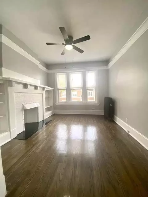1251 W Rosemont Ave #3, Chicago, IL 60660