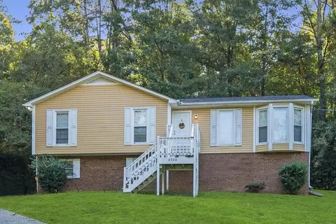 6320 Tyler Loop Rd, Pinson, AL 35126