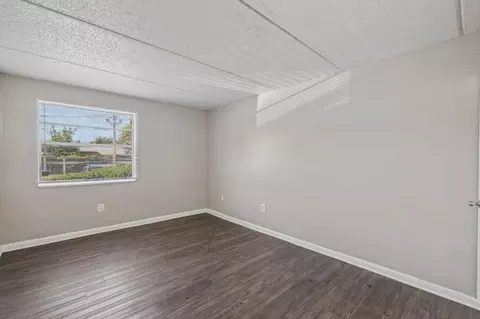 2401 Jammes Rd, Jacksonville, FL 32210