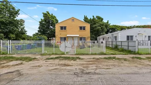 275 NW 81st St, West Little River, FL 33150