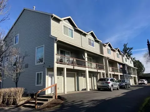 2602 SE 141st Ave #2602B, Portland, OR 97236