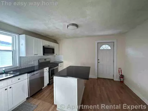99 Norfolk St #3, Cambridge, MA 02139