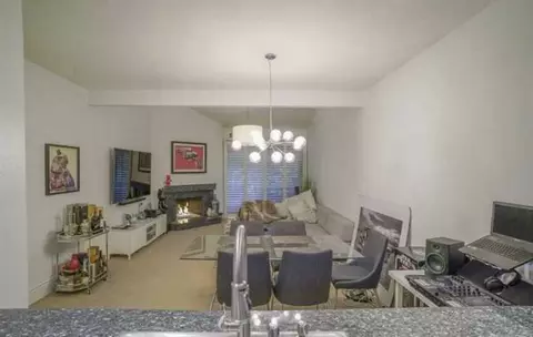 3480 Barham Blvd #323, Los Angeles, CA 90068