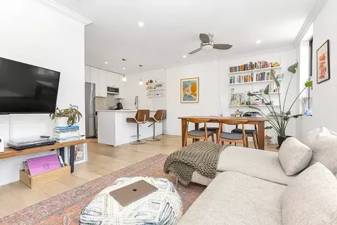 110 S 2nd St #4A, Brooklyn, NY 11249