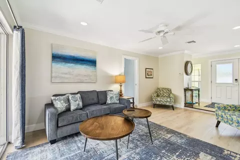 338 Avenida De Paradisio #1590869P, Siesta Key, FL 34242