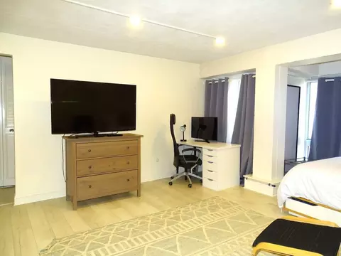 4 Trowbridge Pl #1593868P, Cambridge, MA 02138