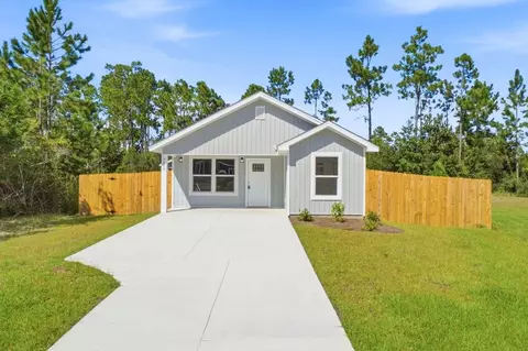 7209 Lake Suzzanne Ln # A, Panama City, FL 32404