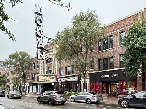 2640 N Milwaukee Ave #3, Chicago, IL 60647