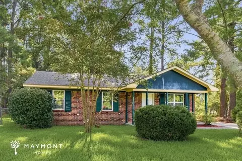 301 Bluebell Ave, Summerville, SC 29483