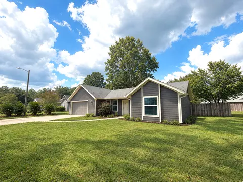 3946 NW 59th Ave, Gainesville, FL 32653