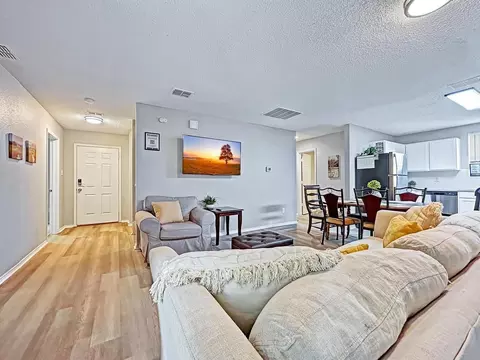 1532 Golden Grass Dr, Lancaster, TX 75134