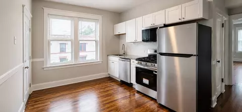 901 N Leavitt St, Chicago, IL 60622