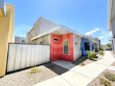 833 E Park Modern Dr, Tucson, AZ 85719