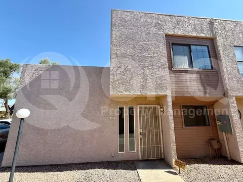 637 W 13th St, Tempe, AZ 85281