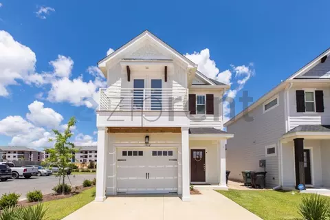 1402 Landon Hills Dr, Tallahassee, FL 32312