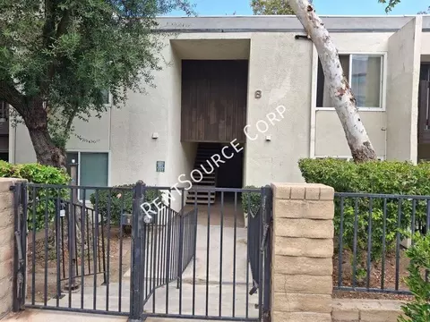 23515 Lyons Ave #219, Valencia, CA 91355