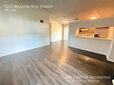 5243 Meadow Rise St, San Antonio, TX 78250