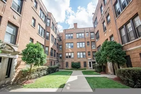 1361 W Estes Ave #65-2O, Chicago, IL 60626