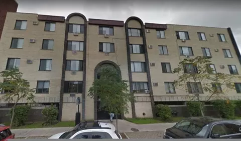 1515 W Morse Ave #403, Chicago, IL 60626