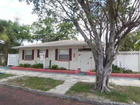 427 8th Ave N #4, Saint Petersburg, FL 33701