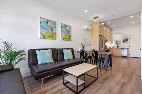 202 Panetta Ave #1, Santa Cruz, CA 95060