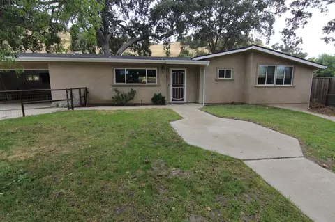 7405 San Gabriel Rd, Atascadero, CA 93422