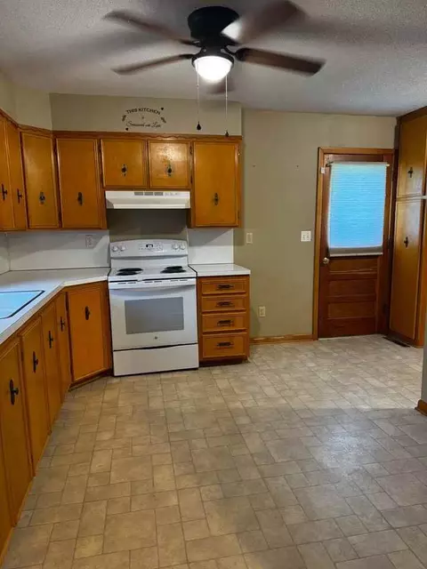 119 S Byers St, Clearwater, KS 67026