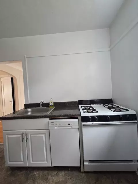 1914 W Morse Ave #3N, Chicago, IL 60626