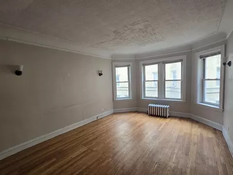 1808 W Farwell Ave #1B, Chicago, IL 60626