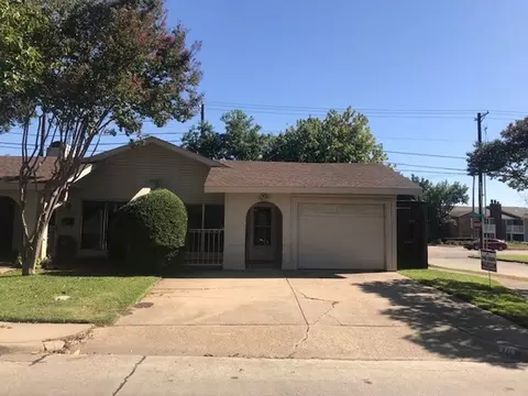 5110 Palo Alto Dr, Garland, TX 75043