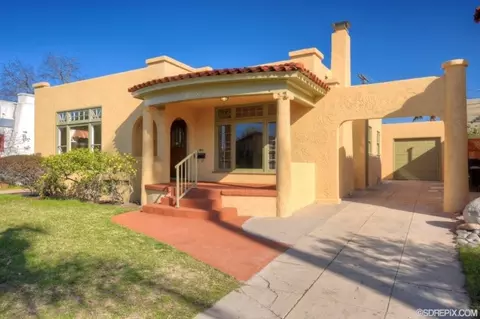 4725 Kensington Dr, San Diego, CA 92116