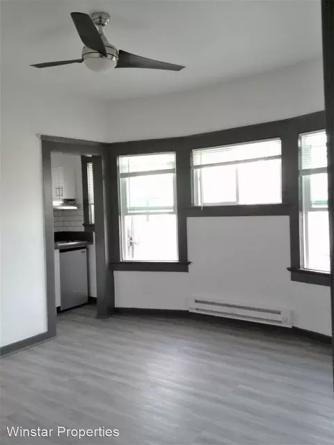 906 Pacific Ave, Los Angeles, CA 90291