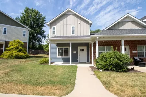 1339 W Broadway, Columbia, MO 65203