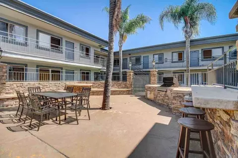 1450 Iris Ave #11, Imperial Beach, CA 91932 photo 3