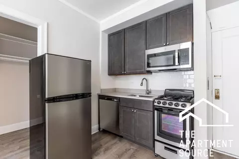 2779 N Milwaukee Ave #130, Chicago, IL 60647