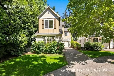 901 SE Albertine St, Hillsboro, OR 97123