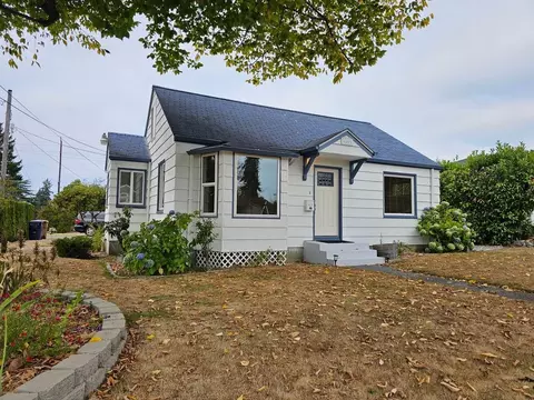 4523 N 16th St, Tacoma, WA 98406