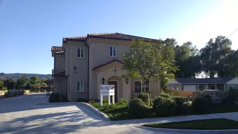 1380 Patricia Ave #3, Simi Valley, CA 93065