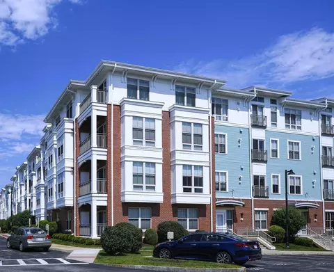 repton cir, Watertown Town, MA 02472