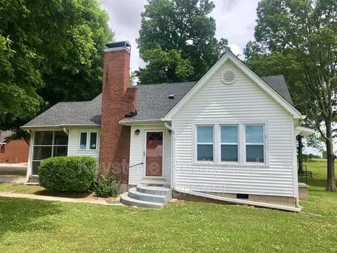 7170 Lafayette Rd, Hopkinsville, KY 42240