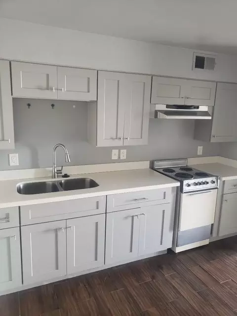 1017 N Main St #7, Eloy, AZ 85131