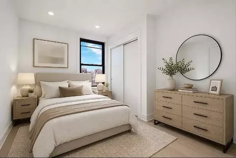 167 1st Ave #5, New York, NY 10003
