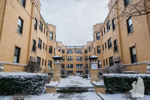 2317 N Rockwell St #2321C3, Chicago, IL 60647
