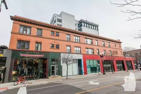 3001 N Broadway St #556-2R, Chicago, IL 60657