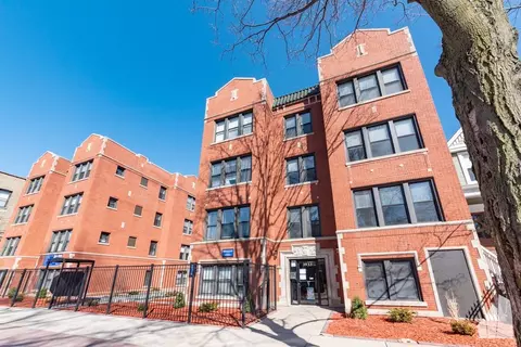 3933 N Janssen Ave #3939S1, Chicago, IL 60613