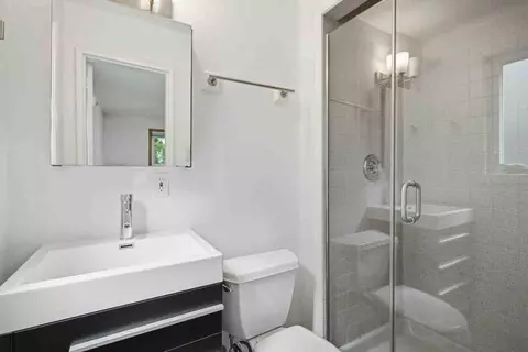 110 Devon Ct, Silver Spring, MD 20910 photo 21