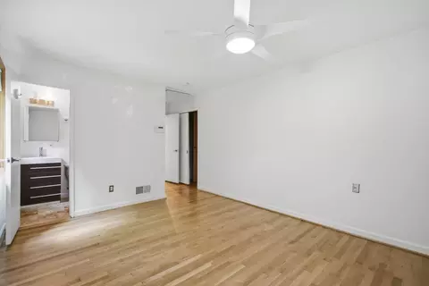 110 Devon Ct, Silver Spring, MD 20910 photo 13