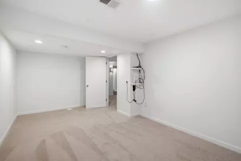 110 Devon Ct, Silver Spring, MD 20910 photo 25