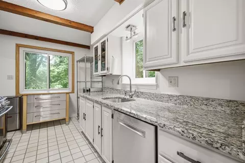 110 Devon Ct, Silver Spring, MD 20910 photo 6