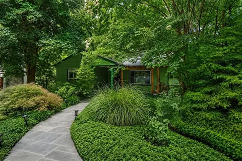 110 Devon Ct, Silver Spring, MD 20910